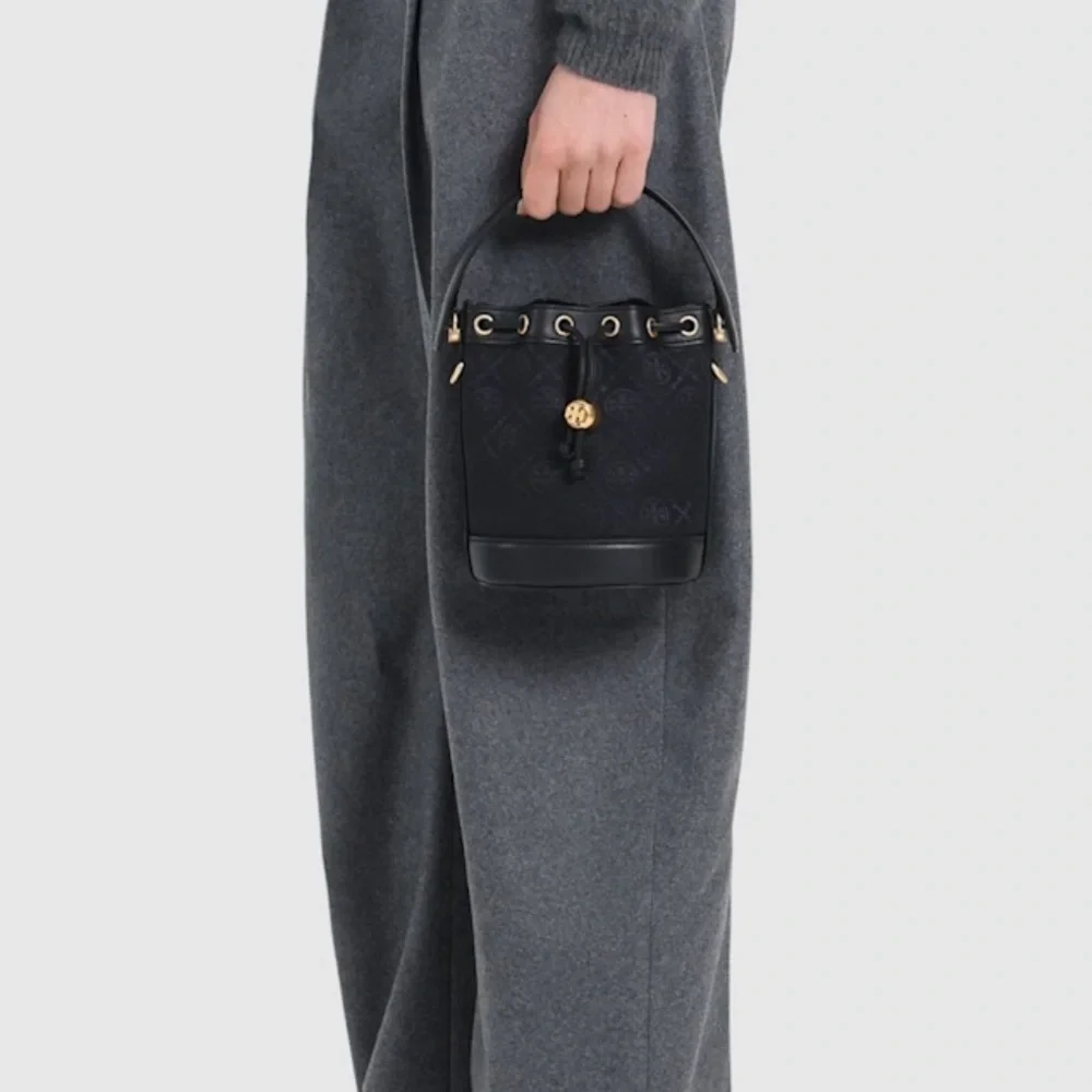 NWT Tory Burch Black Bucket Bag